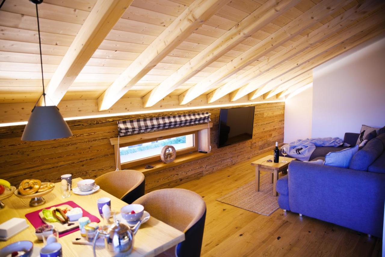 Leos Alpenchalet - Inclusive Sommer Bergbahnticket Und E-auto Ladestation Oberstdorf