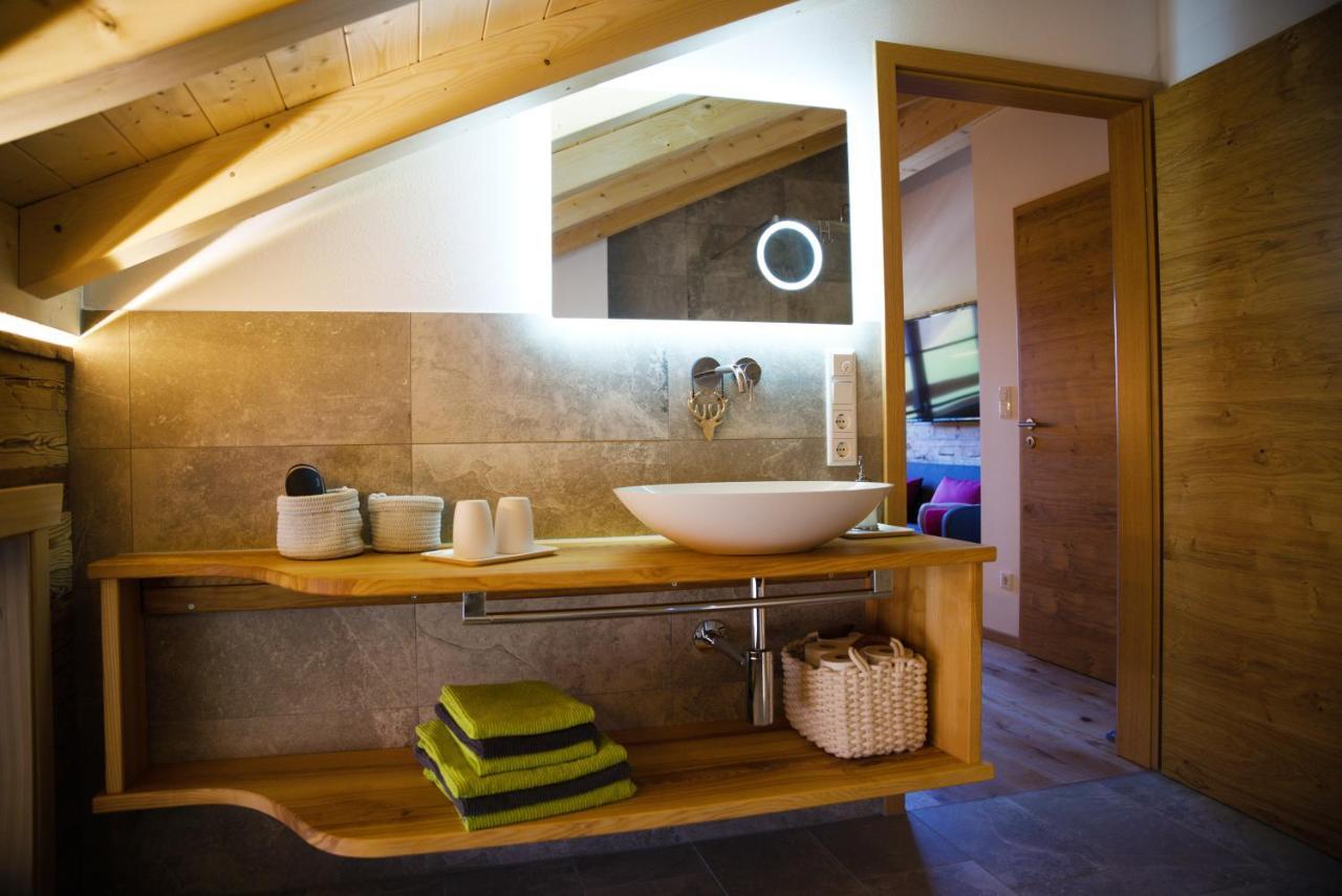 Leos Alpenchalet - Inclusive Sommer Bergbahnticket Und E-auto Ladestation Appartement *
